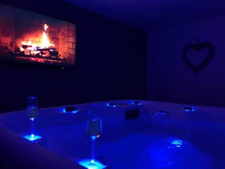 Spa Du Petit Manoir Hebuterne Zewnętrze zdjęcie